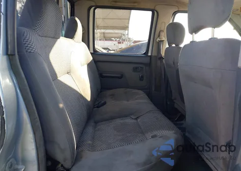 2001 Nissan Frontier Se-V6 from USA, damaged, VIN 1N6ED27T71C377864